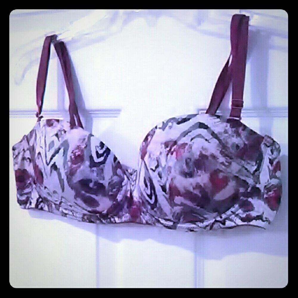 38c Bling cz. Button. Burgundy grey and black.